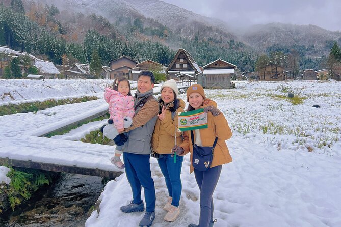 World Heritage Shirakawa-go and Experience Tours from Kanazawa - What the $122.45 price really covers