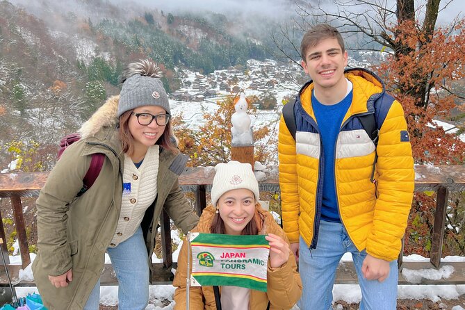 World Heritage Shirakawa-go Perfect Guided Tour from Kanazawa - Finishing near Kenrokuen Garden
