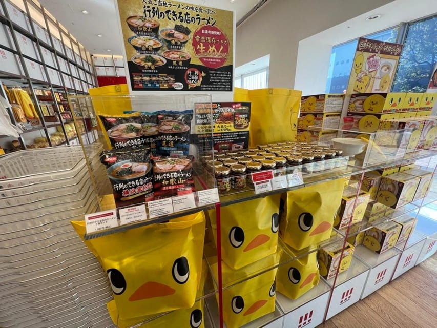 Yokohama: Guided Cup Noodles Museum Tour & Make Your Own Cup - Seeing how instant ramen is produced